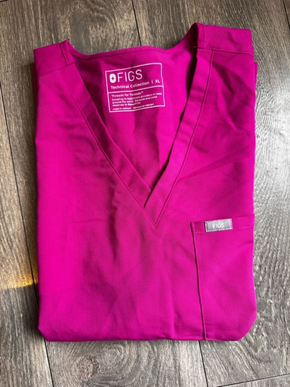 Figs Classic Women's Short Sleeve Top - Fuchsia Pink XL